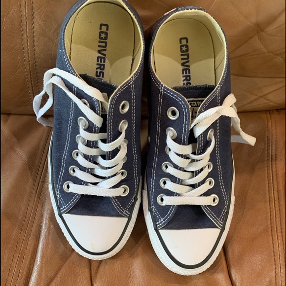 navy converse womens size 7